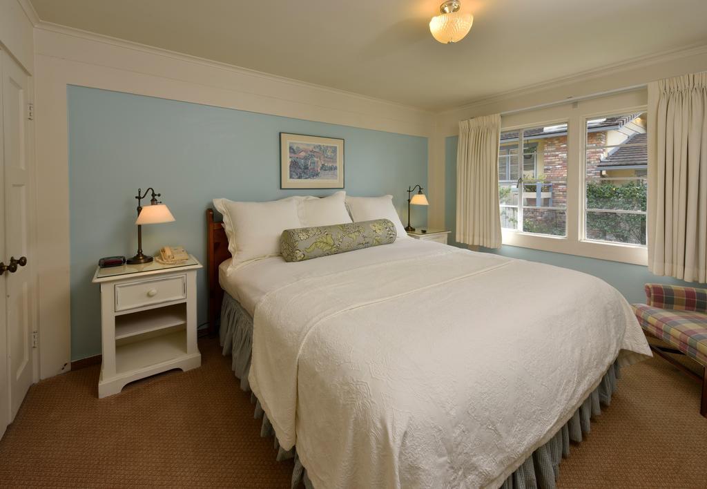 Horizon Inn & Ocean View Lodge Carmel-by-the-Sea Rum bild